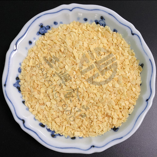 Grade A garlic particles