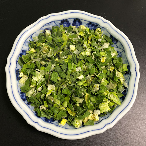 Dehydrated scallions